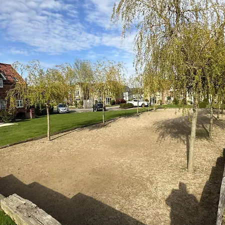 Semesterbostad Aubergine - Part Of The The Bay Village With Pool, Gym And Direct Access, Pub, Restaurant, Tennis And Meadows Walks Filey