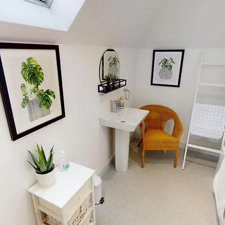 Aubergine - Part Of The The Bay Village With Pool, Gym And Direct Access, Pub, Restaurant, Tennis And Meadows Walks בית נופש פילי